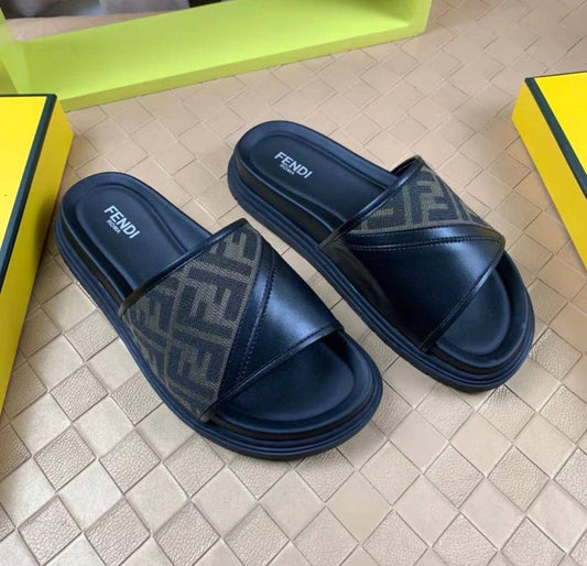 Fendi Slippers 2 colors