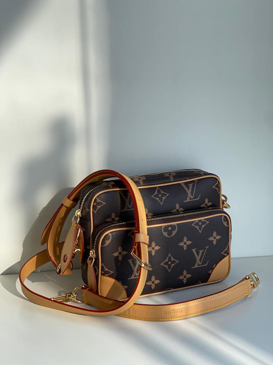 Louis Vuitton Messenger Bag (VIP Quality)