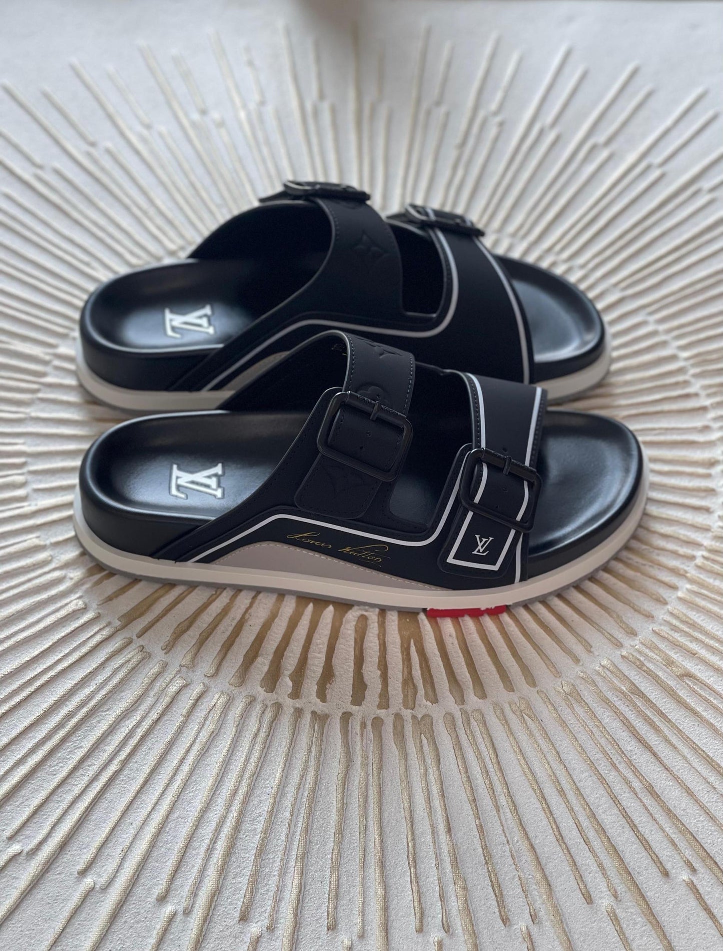 Louis Vuitton Slippers 2 colors