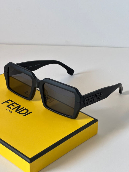 Fendi Sunglasses 2 colors