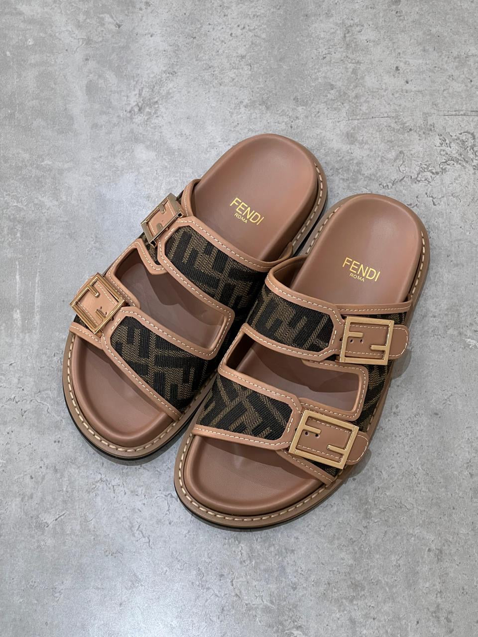 Fendi Slippers 3 colors