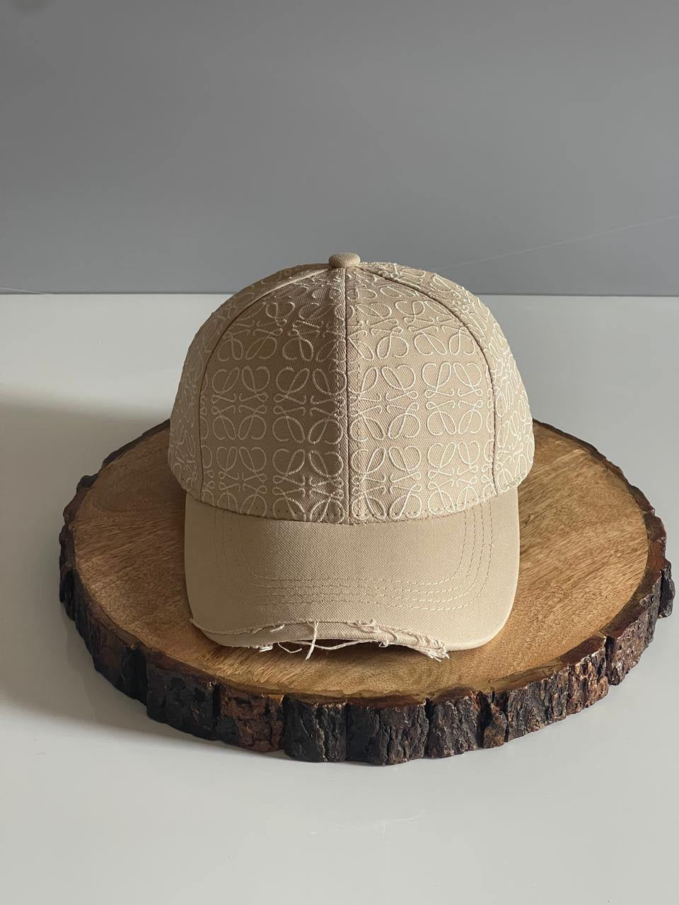 Loewe Caps 6 colors