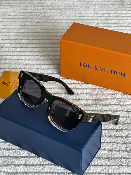 Louis Vuitton Sunglasses 4 colors