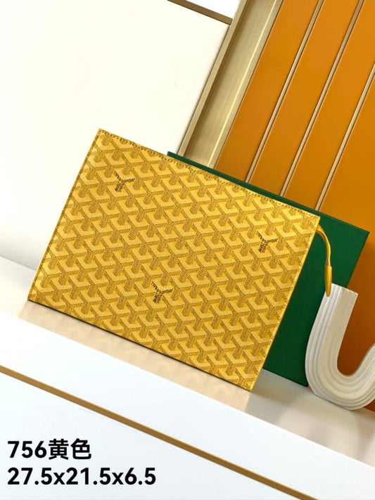 Goyard Clutch