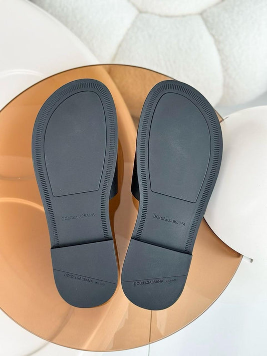 Dolce & Gabbana Slippers