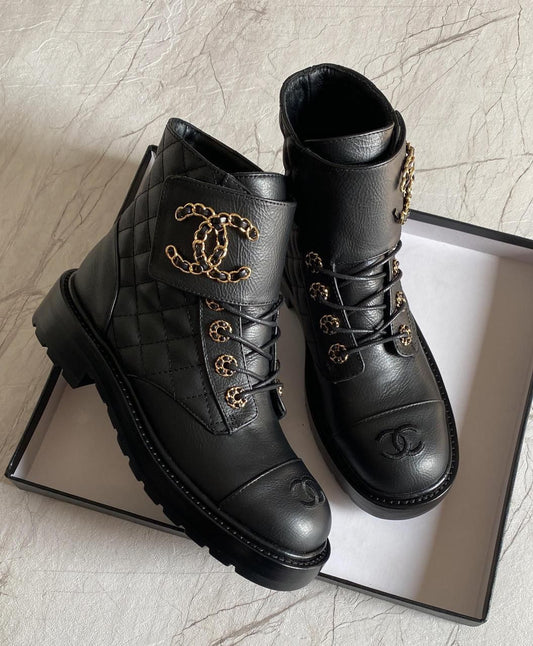 Chanel boot