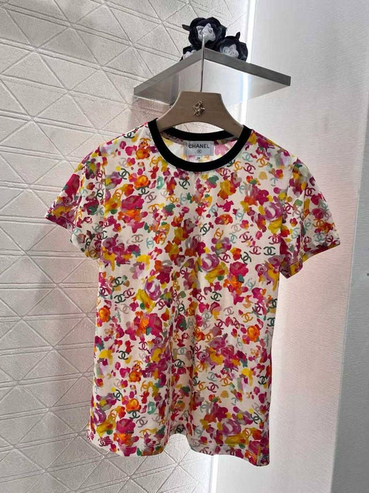 Chanel T-Shirt