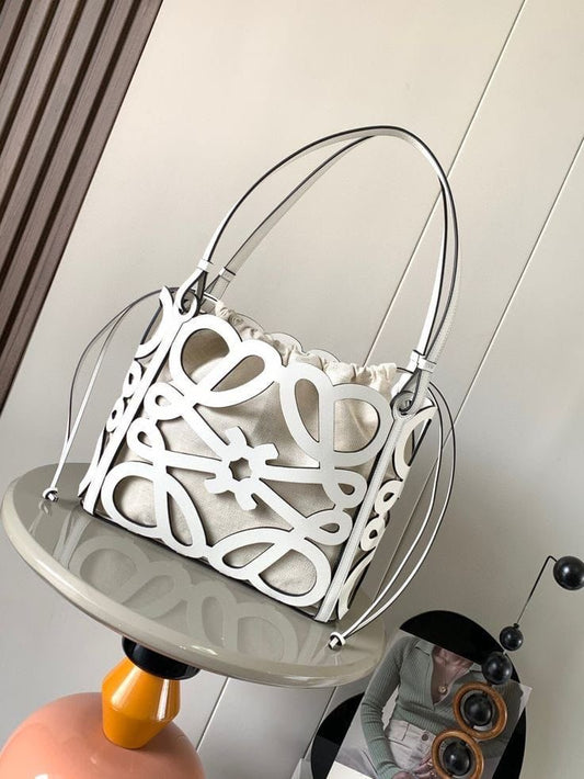 Loewe sling bag