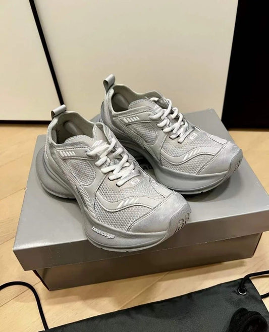 Balenciaga Circuit Sneakers