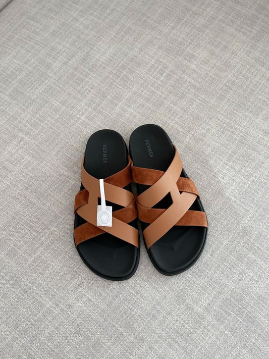 Hermes Kazimr Slippers 2 colors