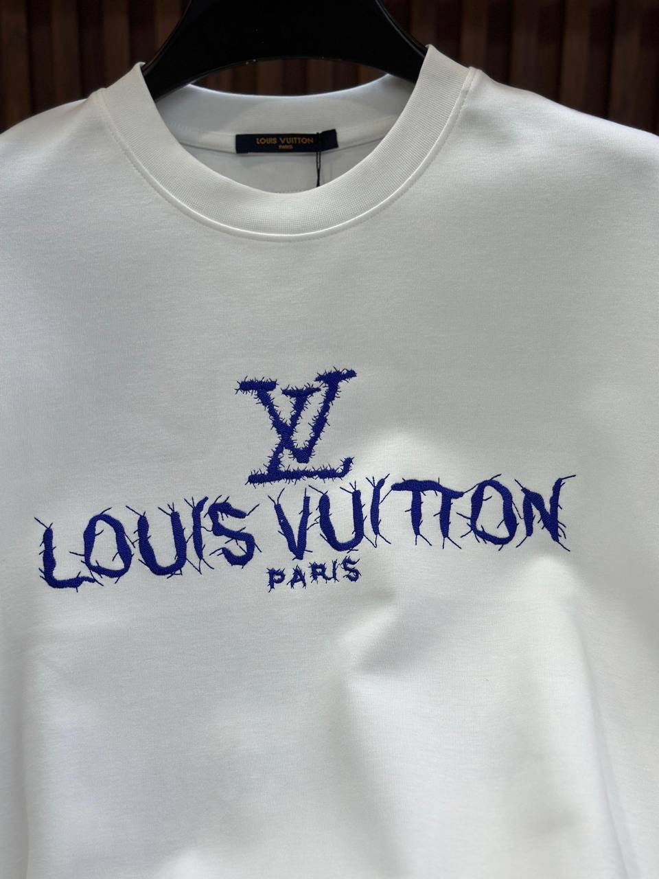 Louis Vuitton T-Shirt 2 colors