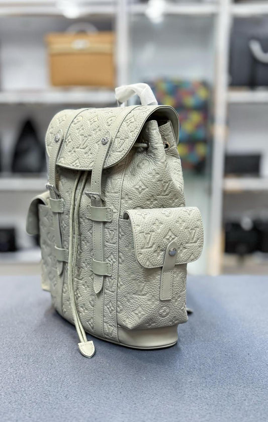 Dior Backpack (VIP Quality)