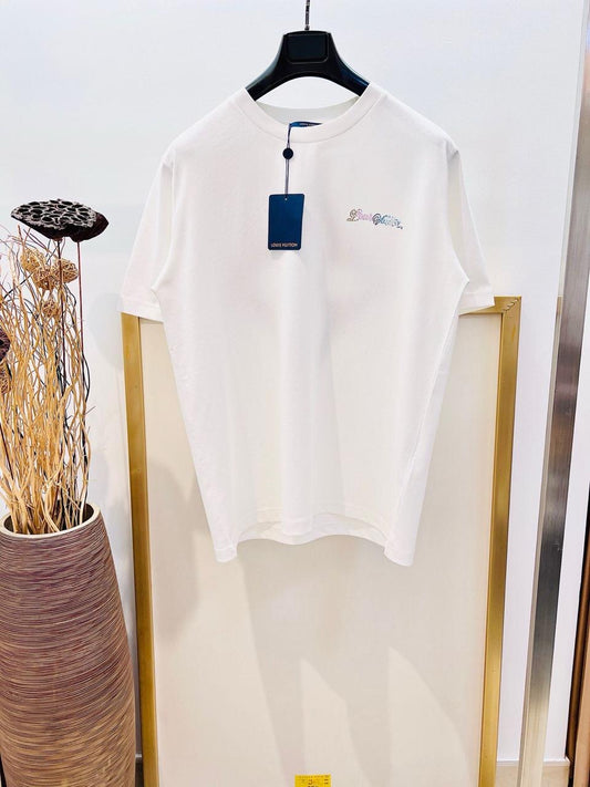 Louis Vuitton T-Shirt 2 colors