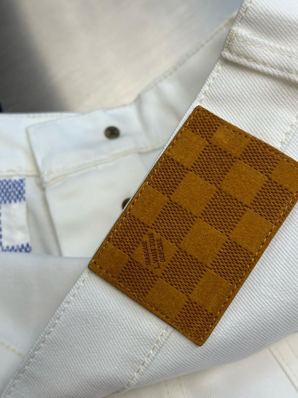 Louis Vuitton Pants