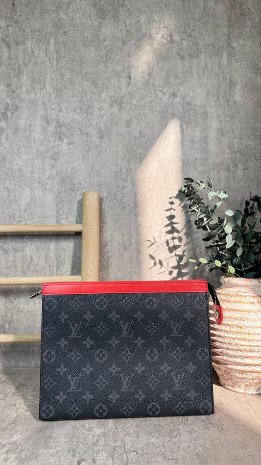 Louis Vuitton Clutch (VIP Quality)
