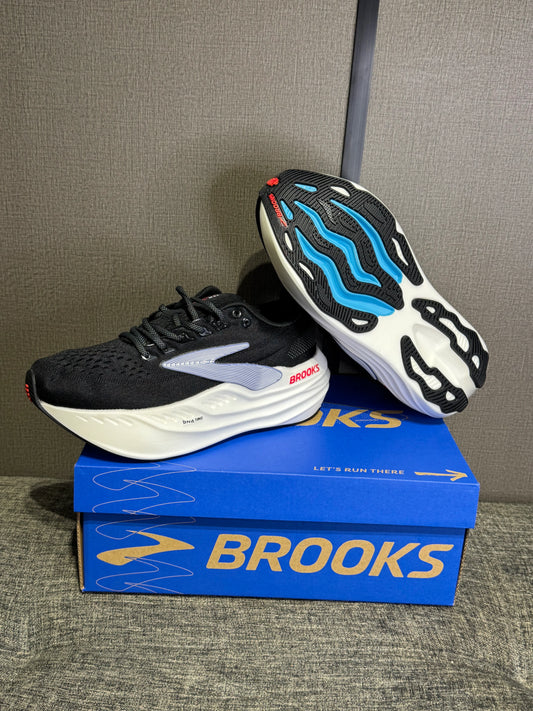 Brooks Sneakers