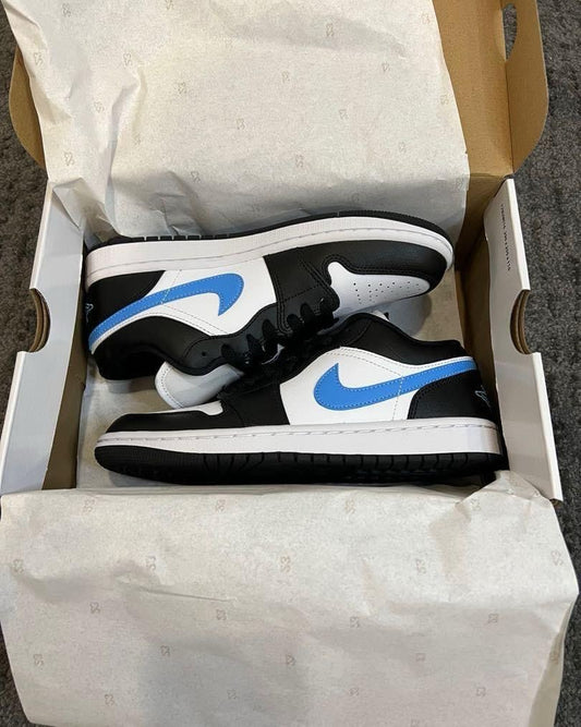 Jordan 1 Low black university