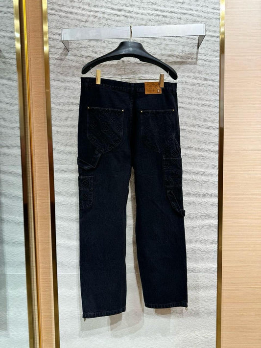 Louis Vuitton Pants