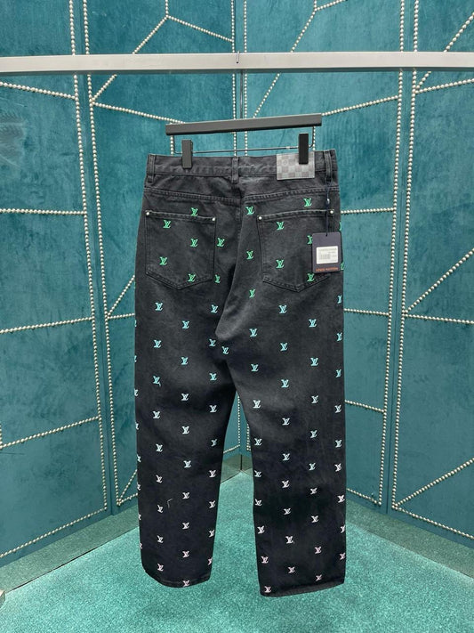 Louis Vuitton Pants