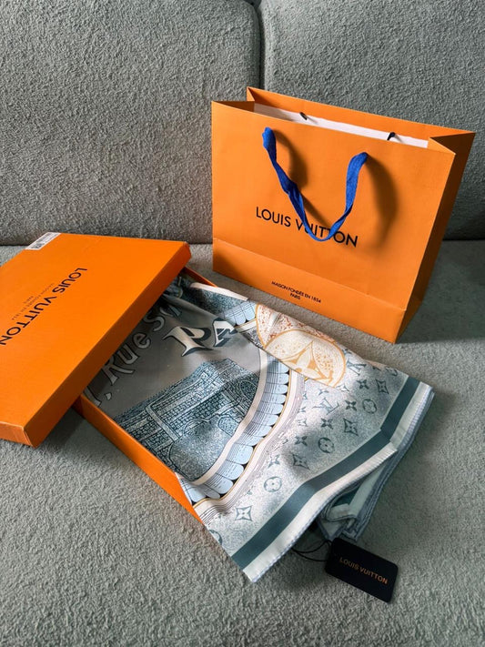Louis Vuitton Scarfs 6 colors