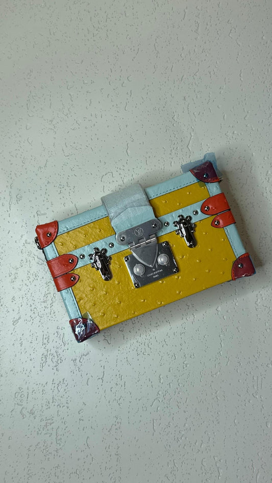 Louis Vuitton Sling Bag (VIP Quality)