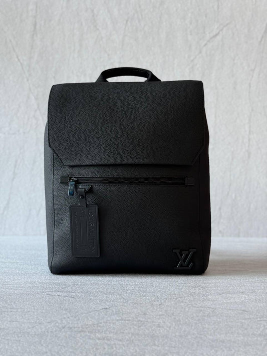 Louis Vuitton Backpack (VIP Quality)