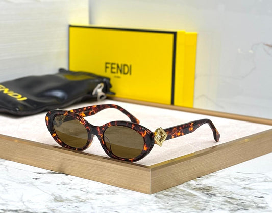 Fendi Sunglasses 2 colors