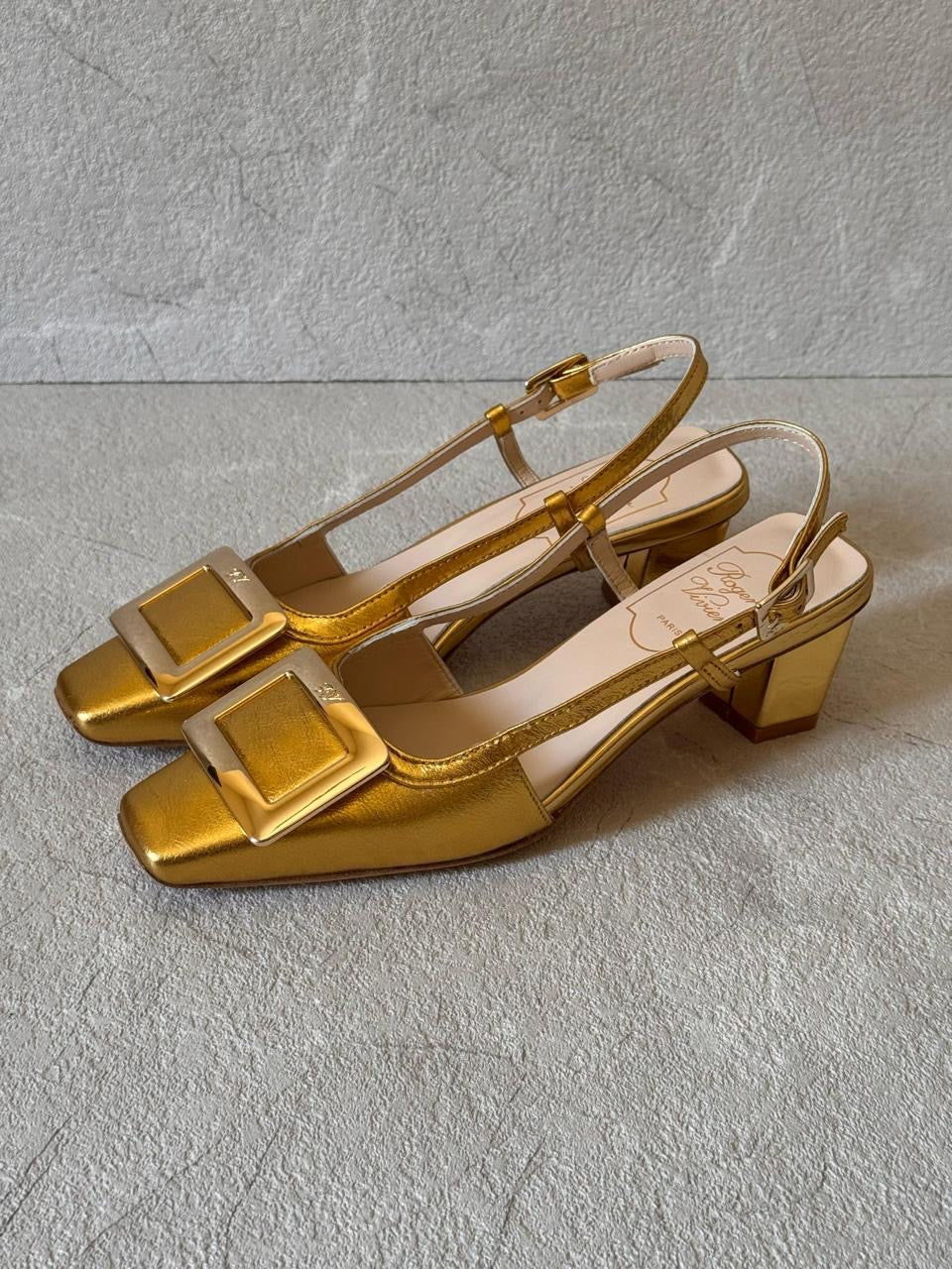 Roger Viver Heels