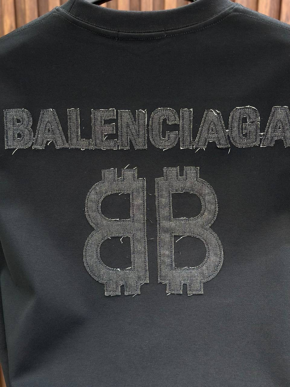 Balenciaga T-Shirt 2 colors