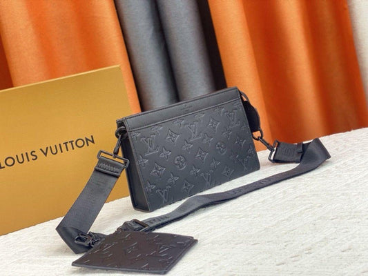 Louis Vuitton Messenger Bag