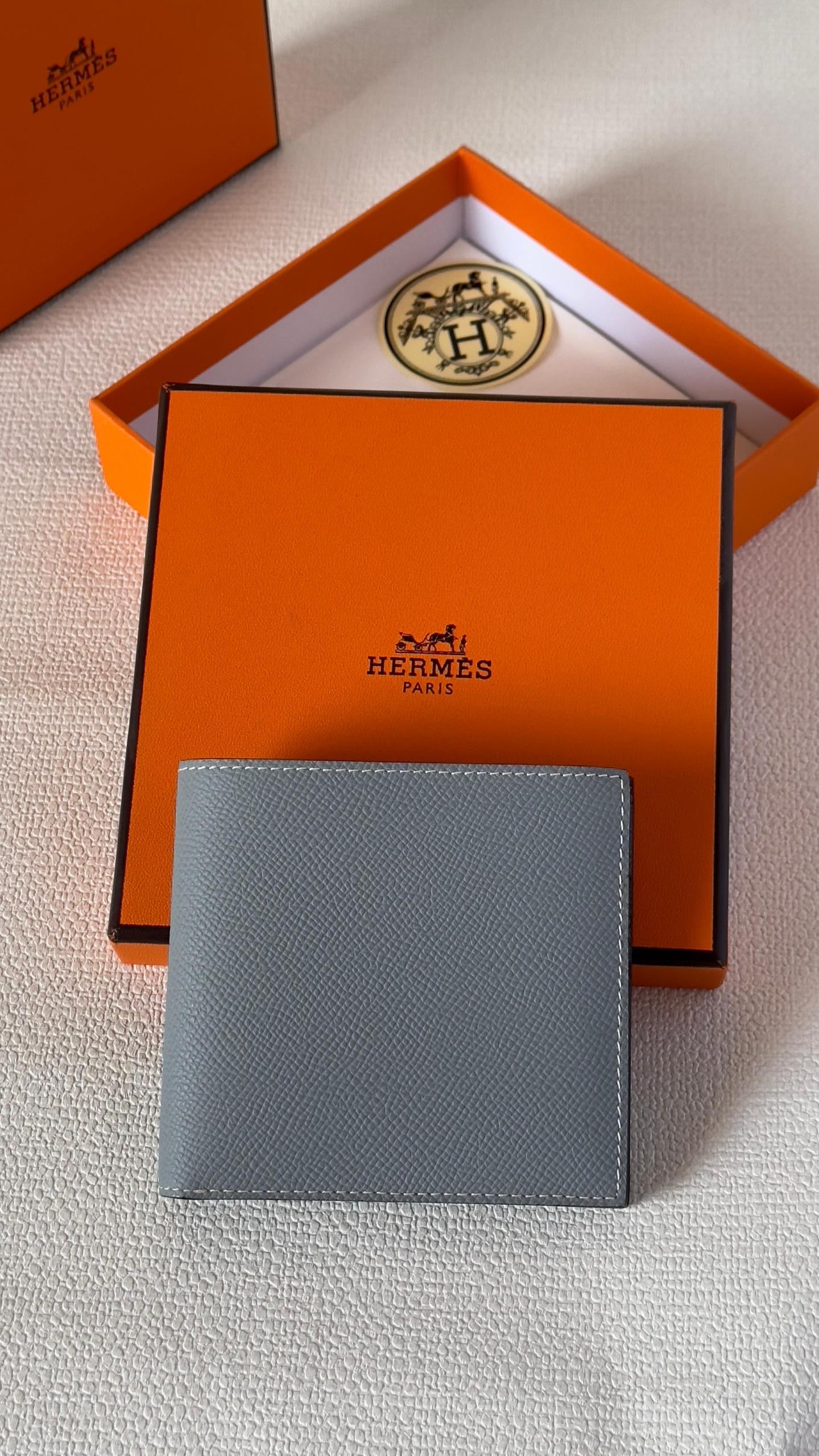 Hermes Wallet 9 colors (VIP Quality)