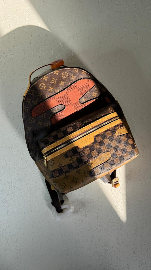Louis Vuitton Backpack (VIP Quality)