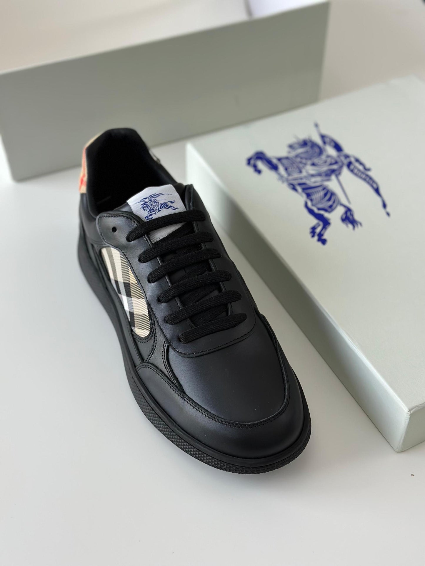 Burberry Sneakers 2 colors