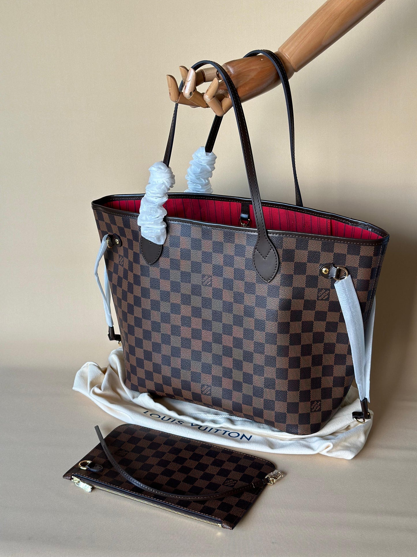LOUIS VUITTON BAG