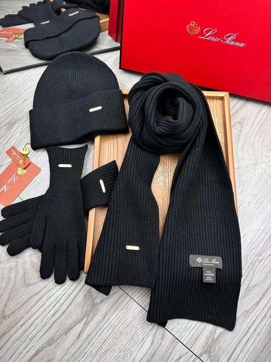 Loro Piana Beanie Set