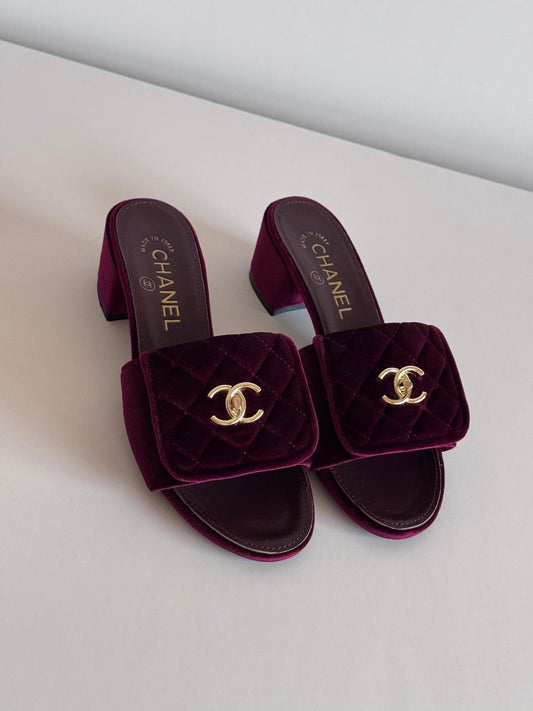 Chanel Slipper 2 colors