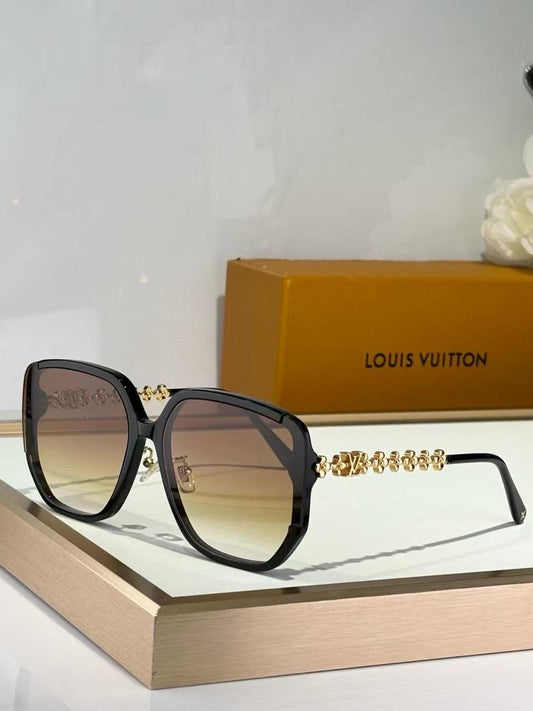 Louis Vuitton Sunglasses 4 colors