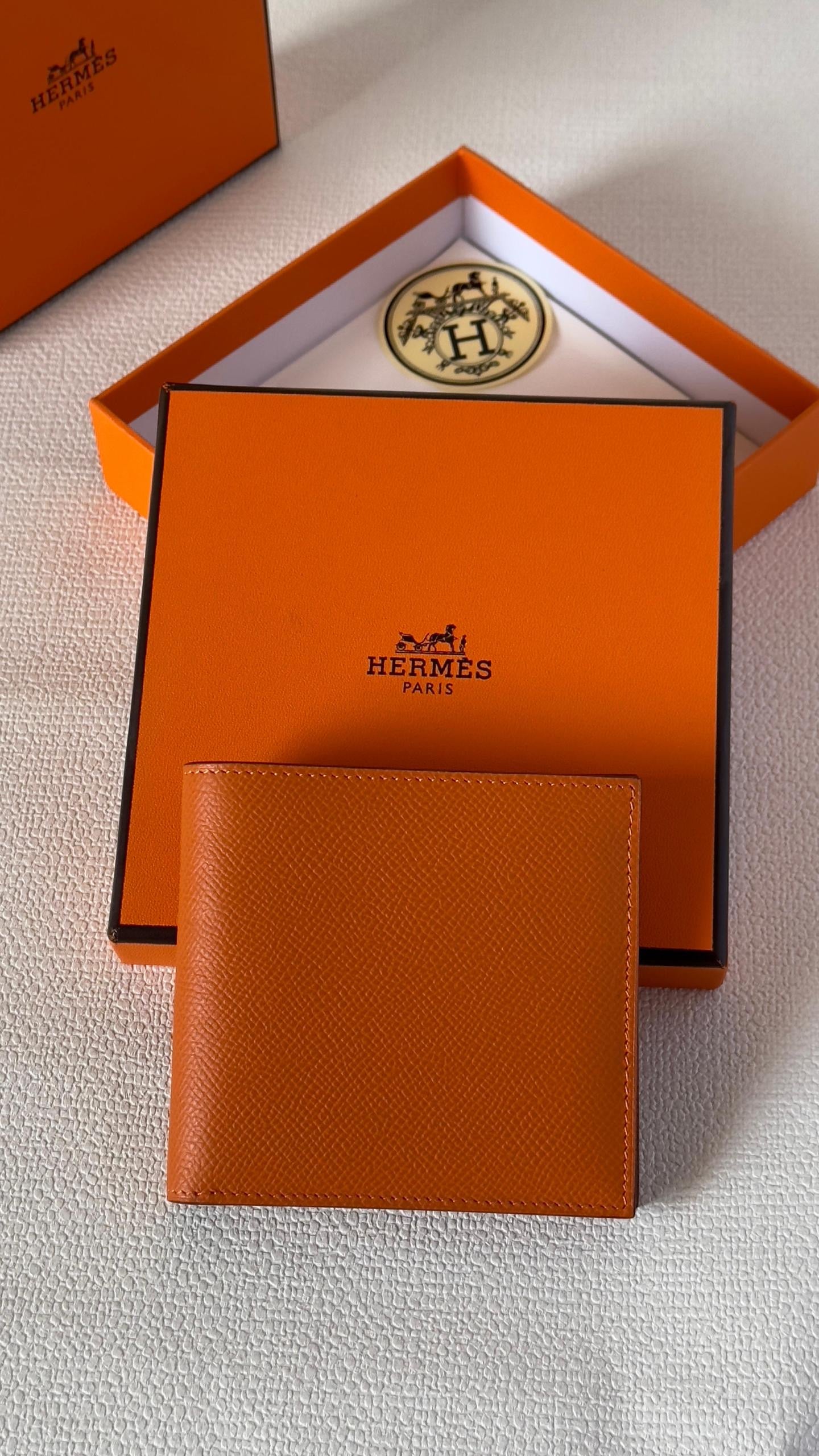 Hermes Wallet 9 colors (VIP Quality)