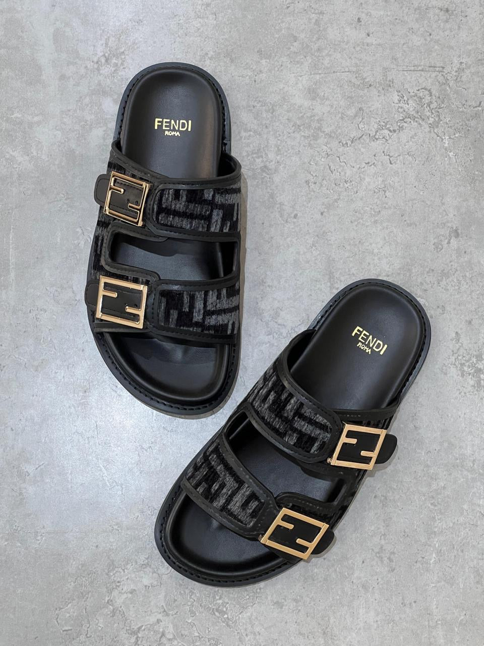 Fendi Slippers 3 colors