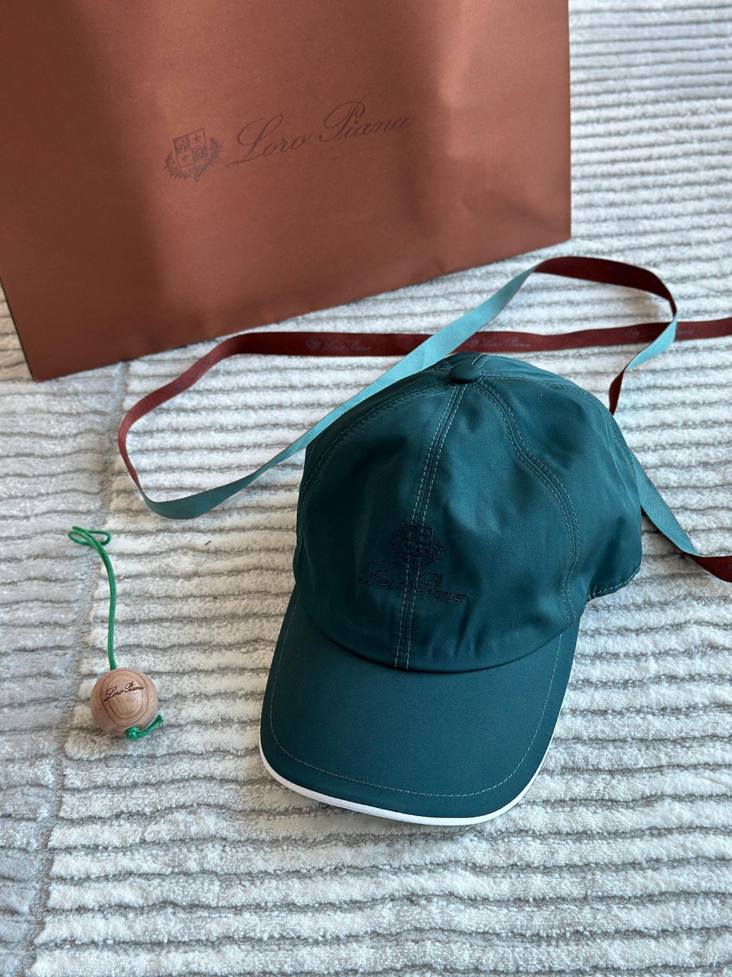 Loro Piana Caps 7 color