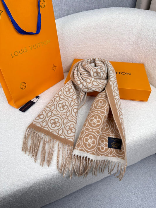 Louis Vuitton Unisex Scarf 2 colors