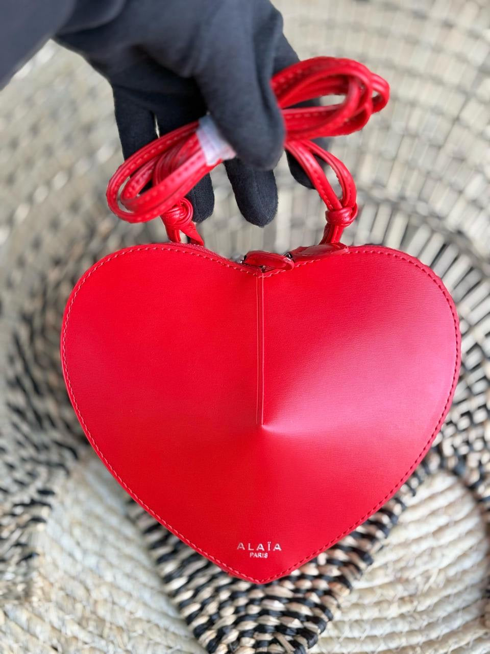 Alaia Sling Bag 8 colors