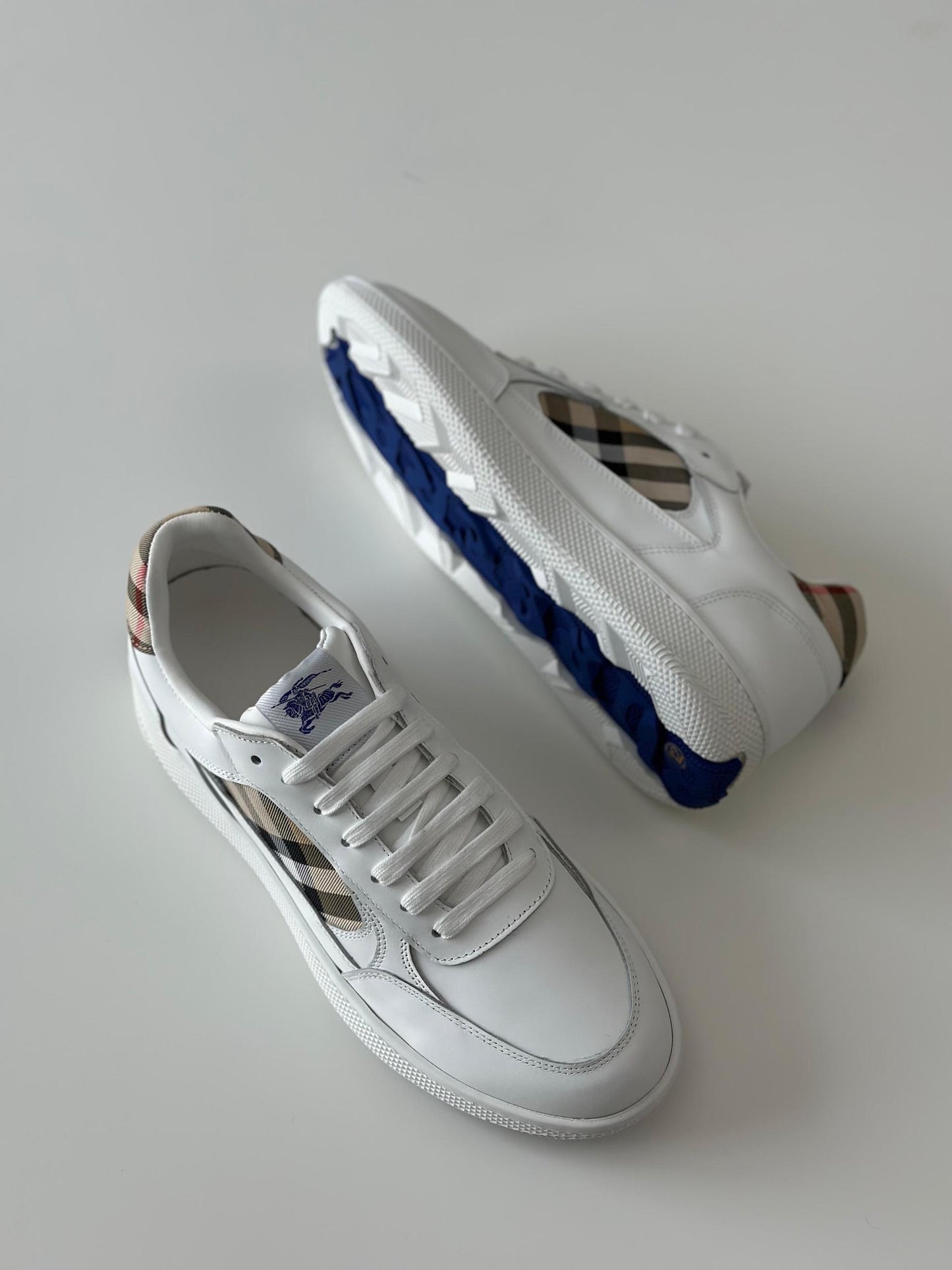 Burberry Sneakers 2 colors