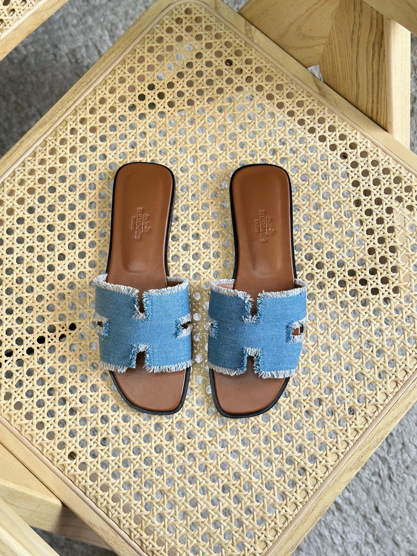 Hermes Slippers