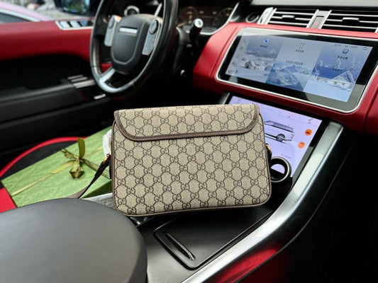 Gucci Messenger Bag