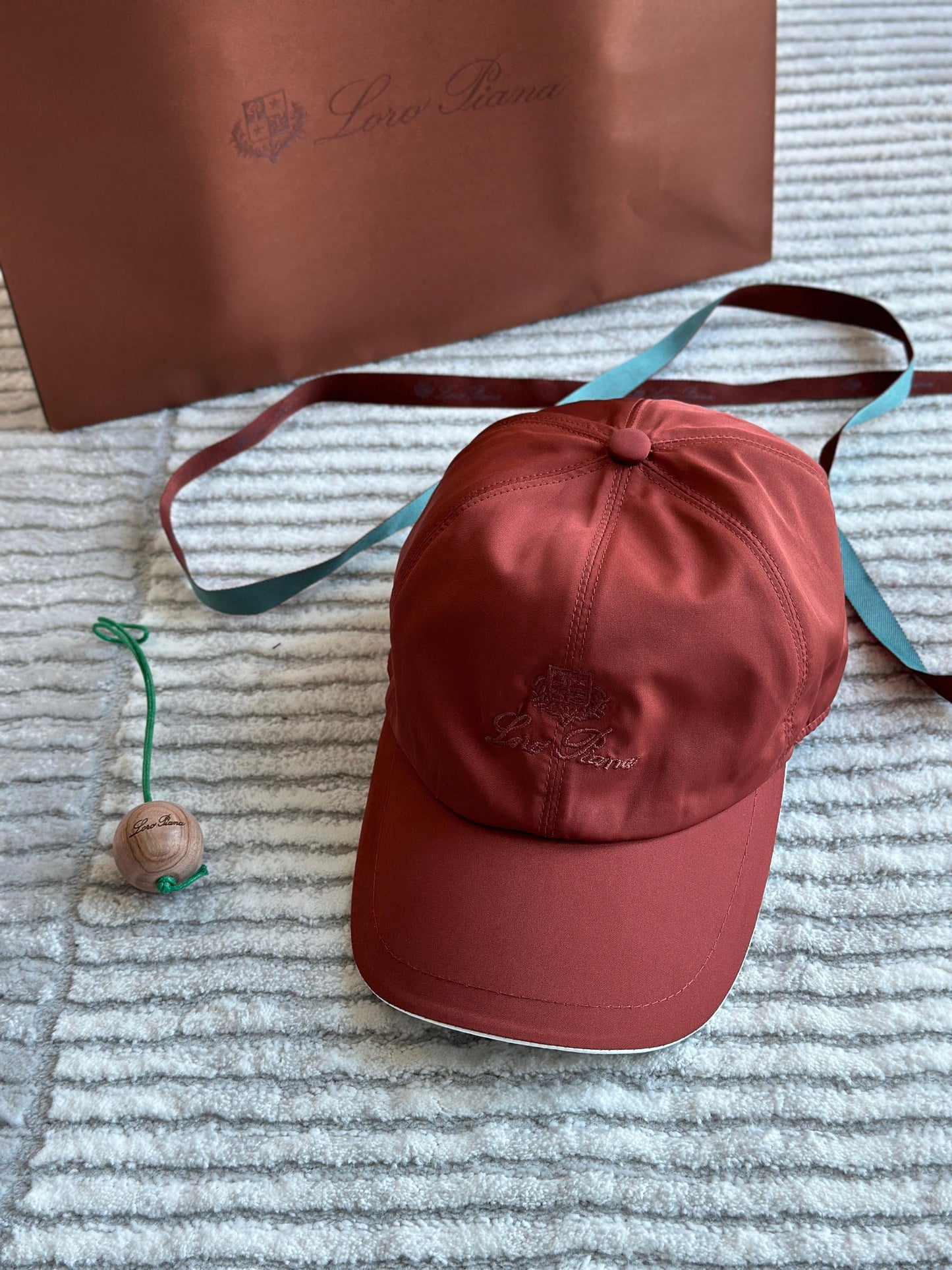 Loro Piana Caps 7 color