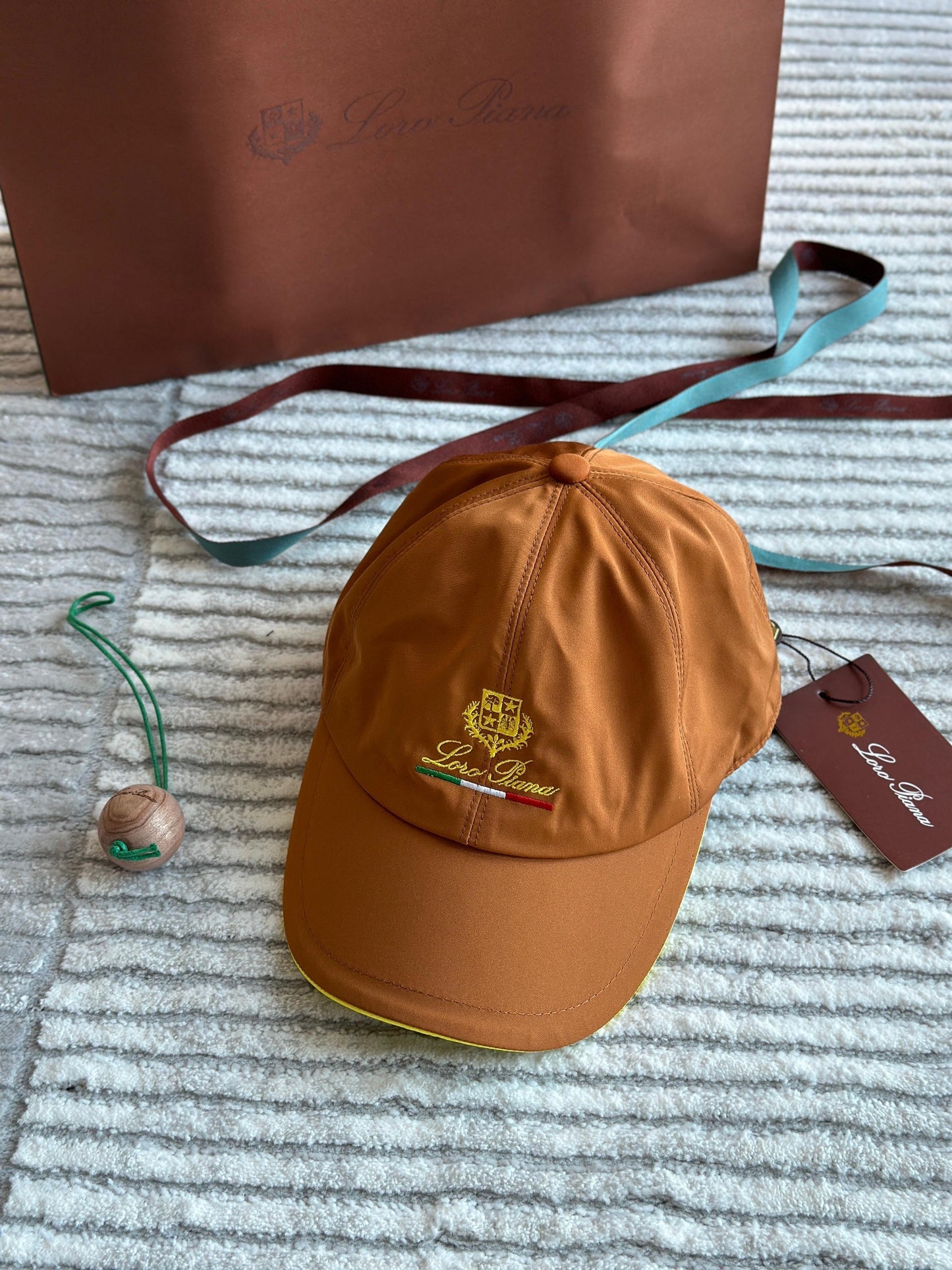 Loro Piana Caps 7 color