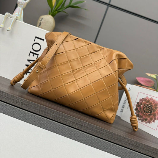 Loewe sling bag 2 colors (vip quality)