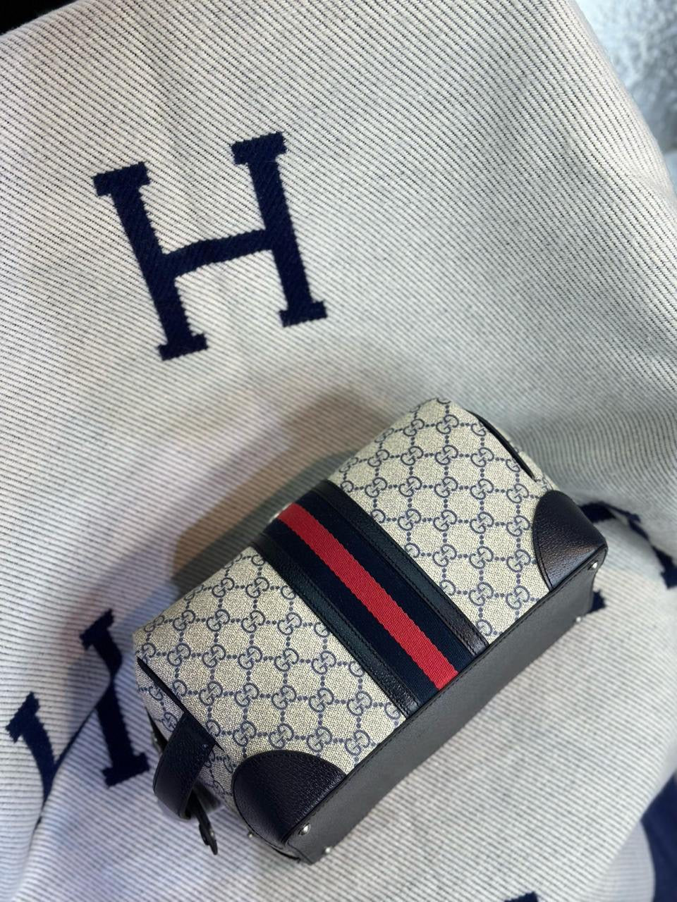 Gucci Pouch (VIP Quality) 2 colors