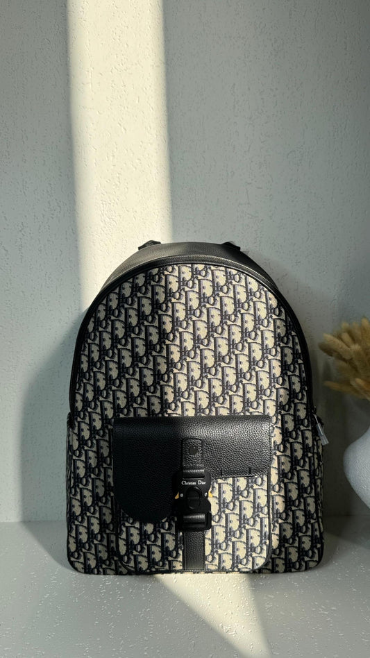 Dior Backpack (VIP Quality)